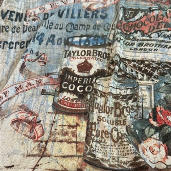 Y2K vintage Graphic Sleeveless Top - Picture 6 of 9